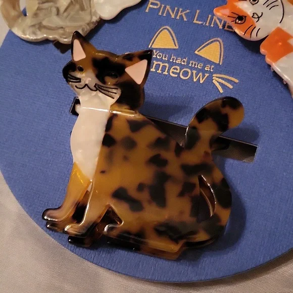 Kitty cat 🐱  hair clips New on card - Picture 2 of 4